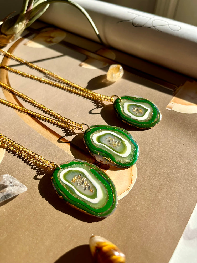 Grande Emerald Agate Necklace